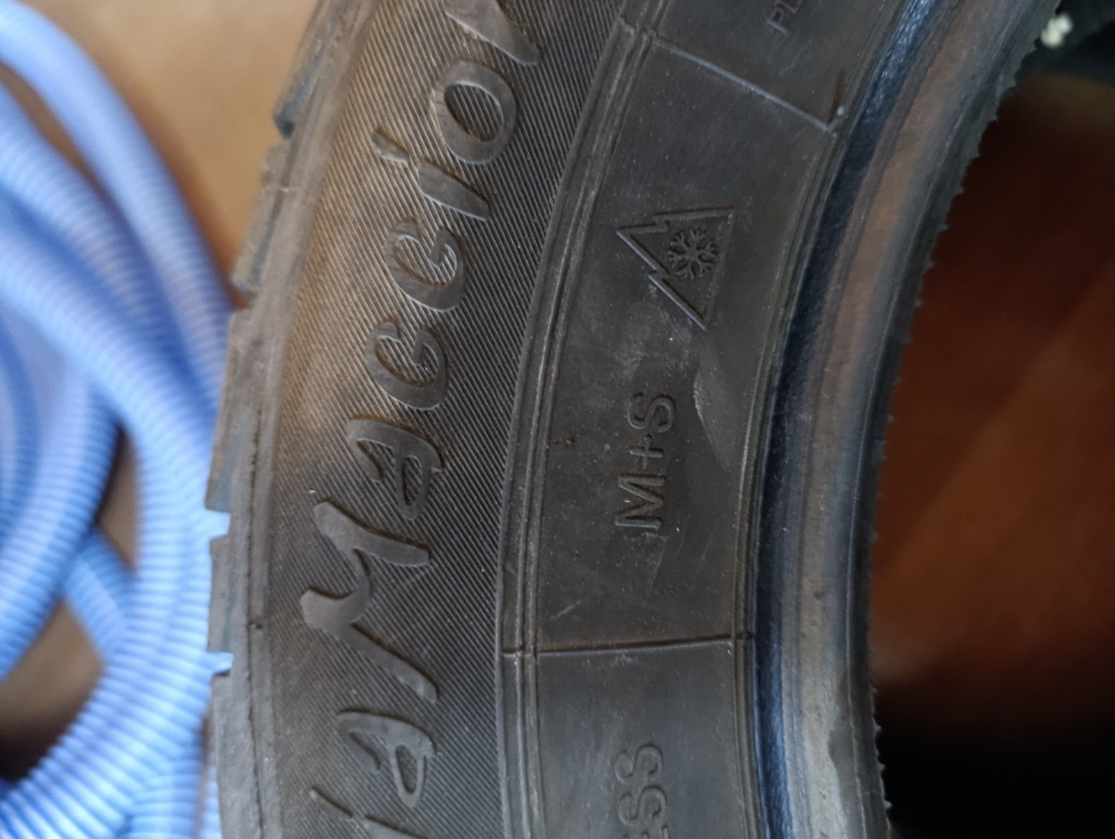 Резина 205/65R15