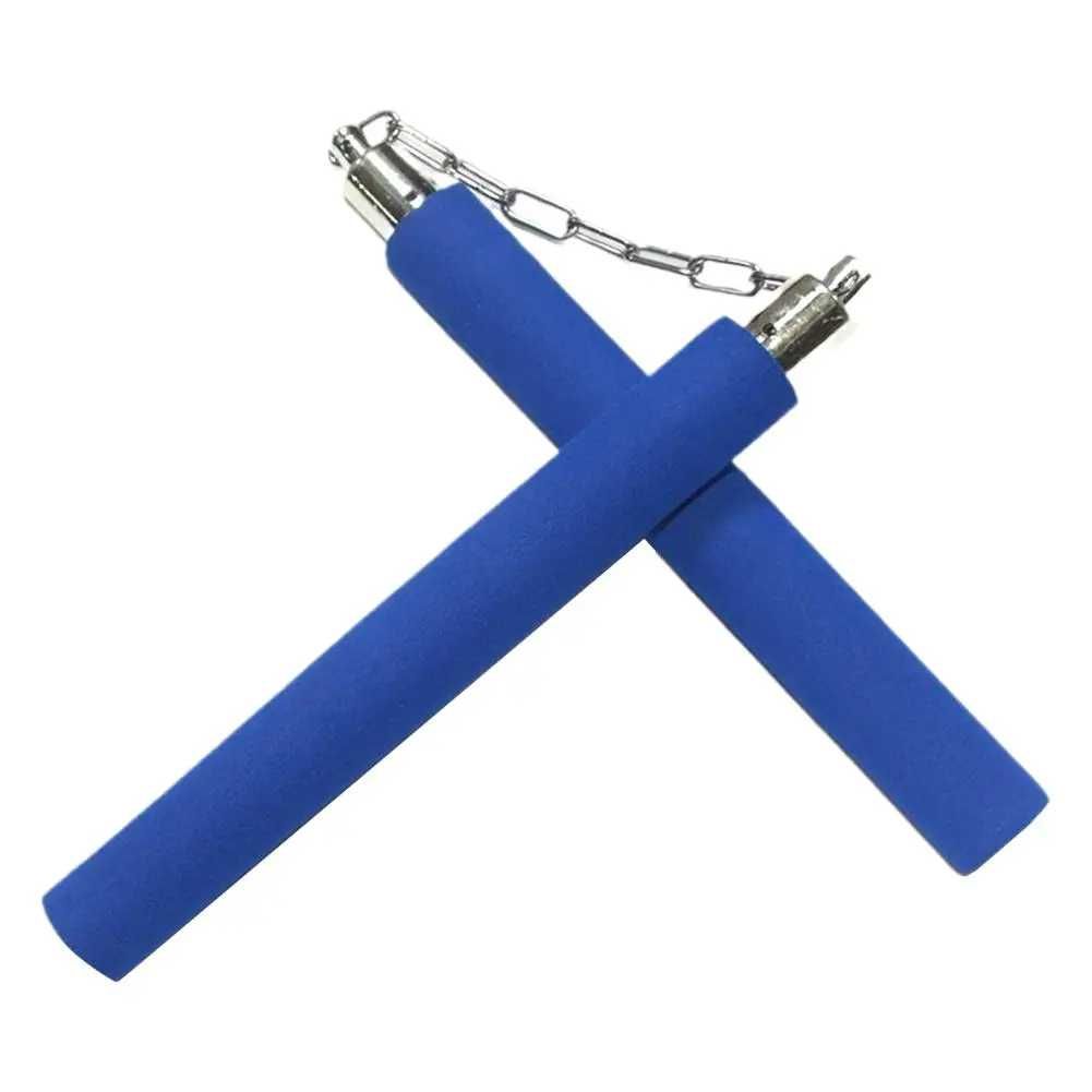 Sztuka walki wschodu. Trening nunchaku.
