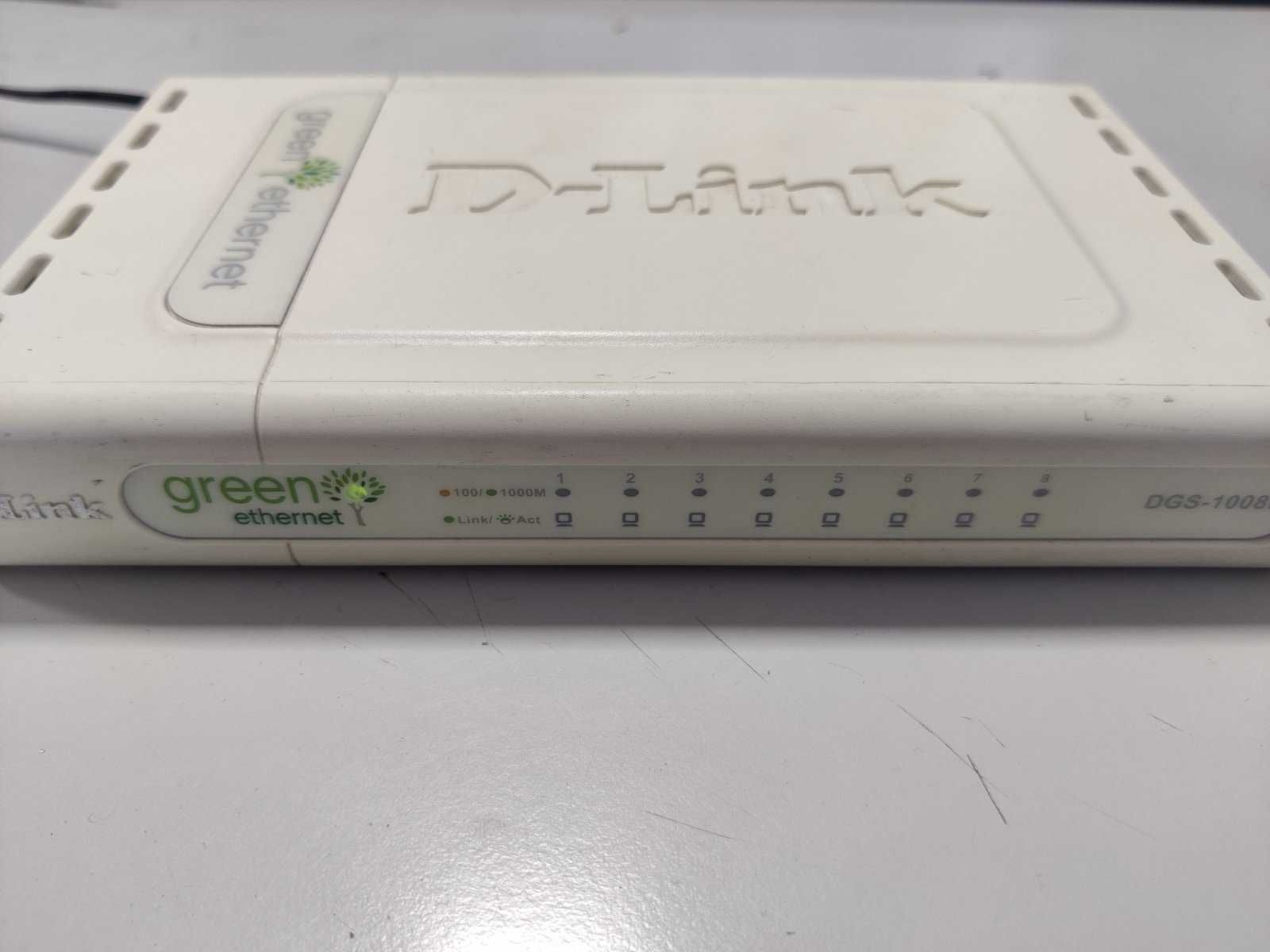 Комутатор/Switch/Світч D-Link 8 - Port 10/100 Mbps