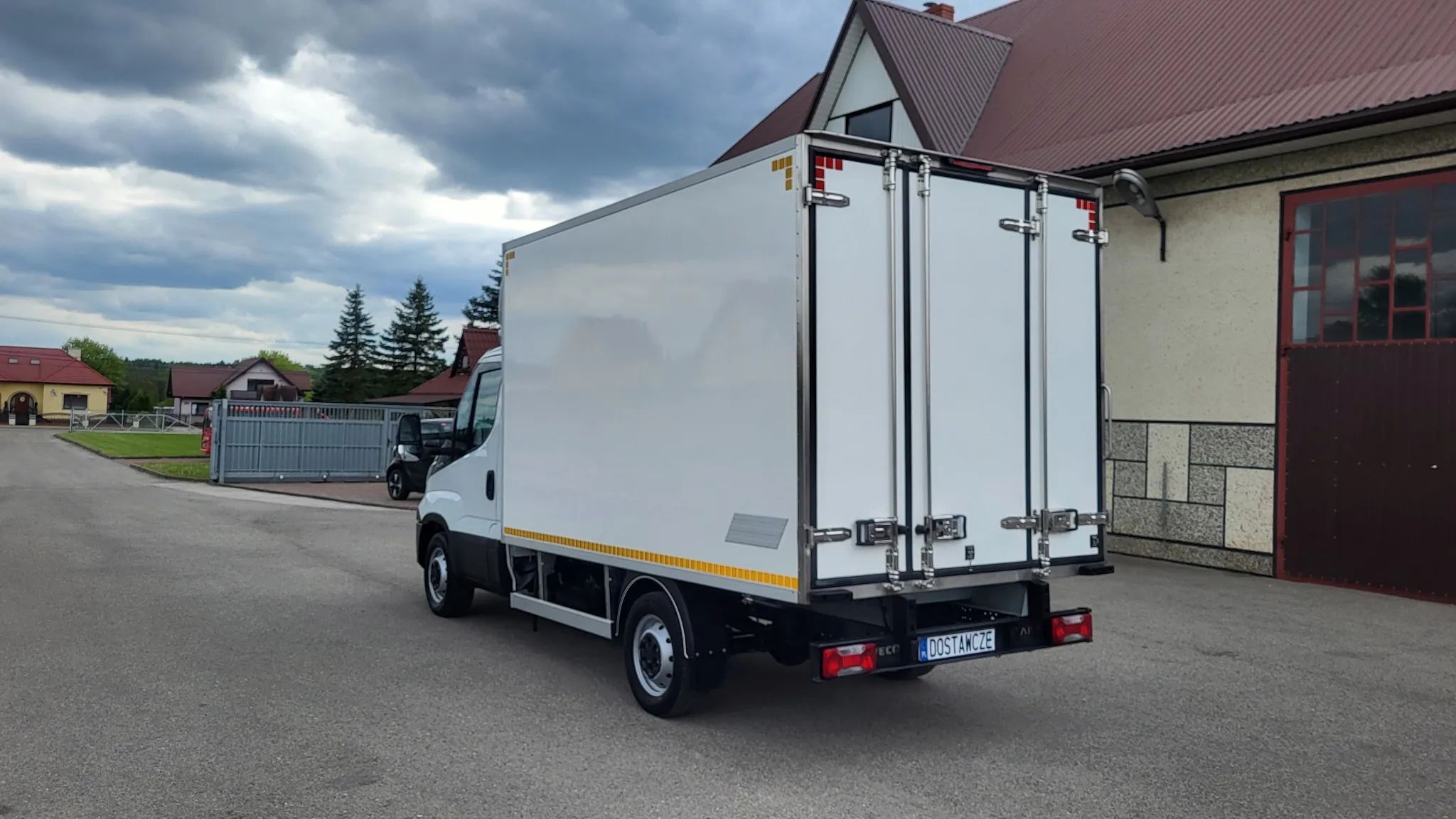 Iveco Daily  35s120/chłodnia/izoterma/kontener /Jak NOWA Krajowy Renault Master