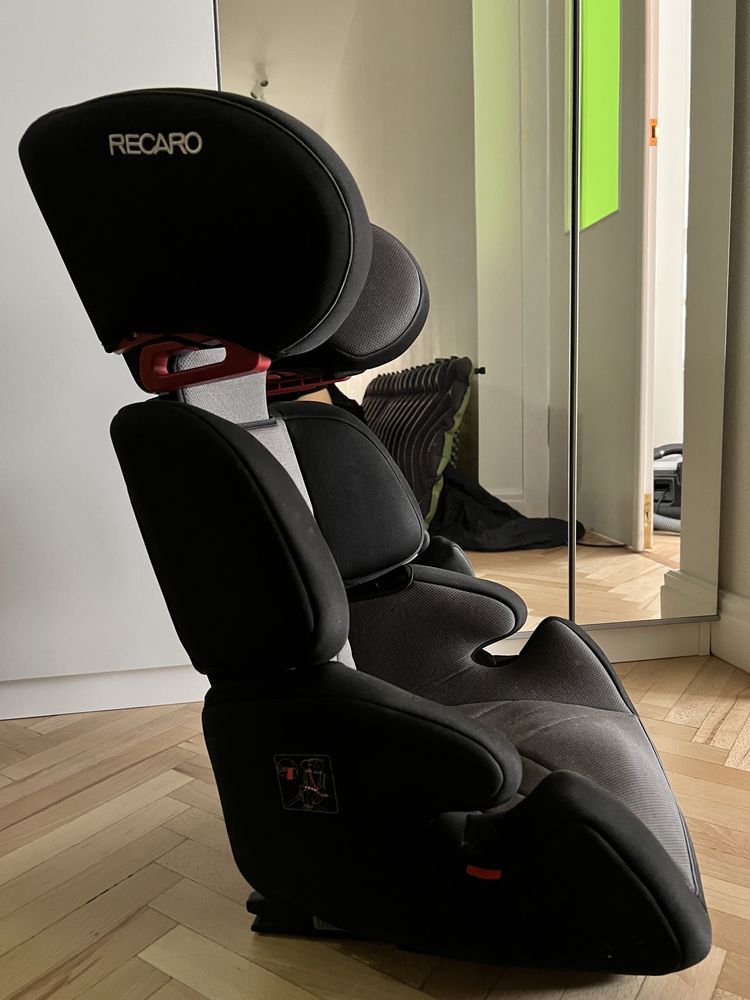 Дитяче крісло Recaro Milano