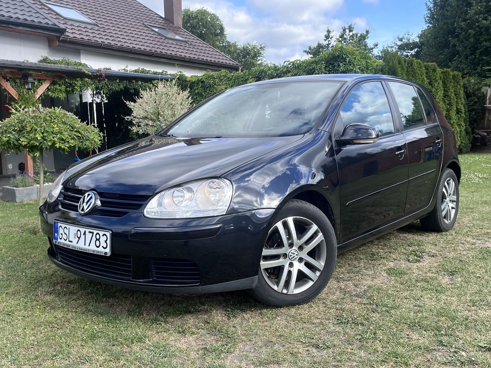 Golf V 1.6 MPi 102km