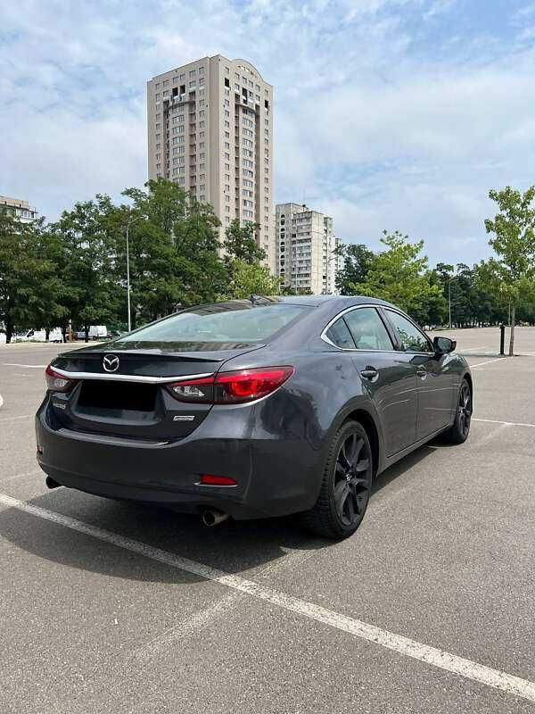 Mazda 6 2015 2.5 бензин автомат
