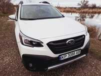 Subaru Outback 2021року