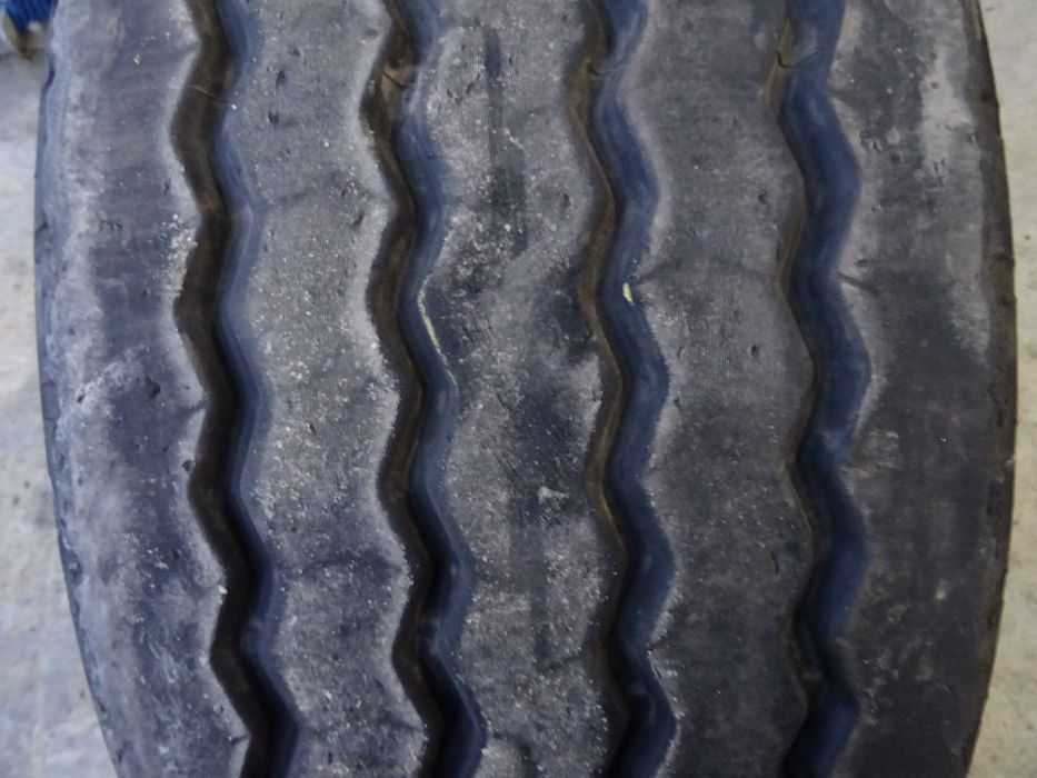 opona 385/55R22.5 Firestone FT522 Plus (800 netto)