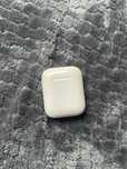 Uszkodzone Air Pods