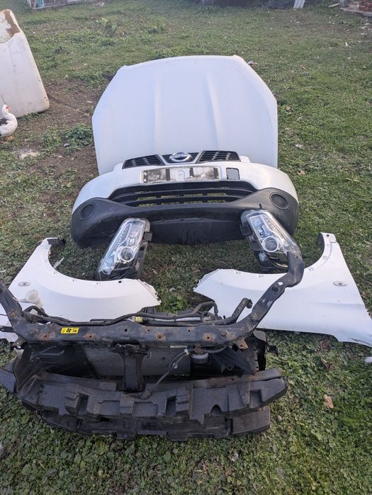 Установочна панель телевізор бампер фари крила nissan qashqai комплект