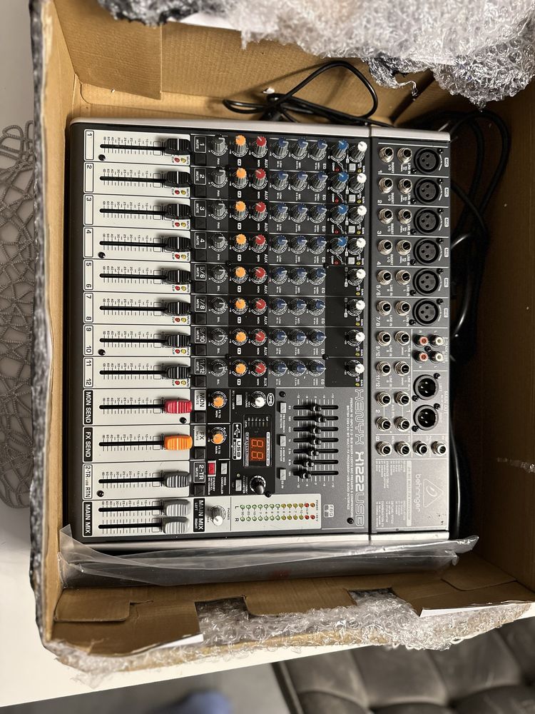 Xenyx x1222USB konsola DJ