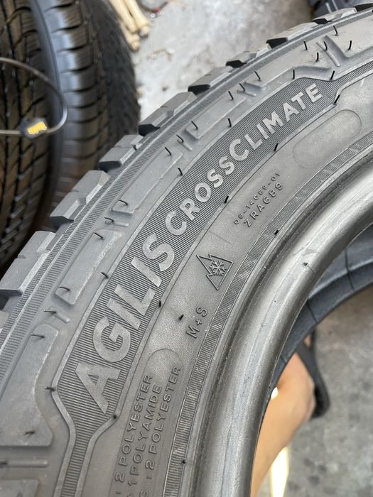 215/65 R16C Michelin Agilis CrossClimate/ 2шт/