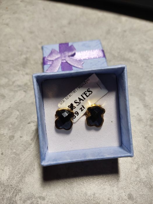 Kolczyki misie, czarne, 8-9mm