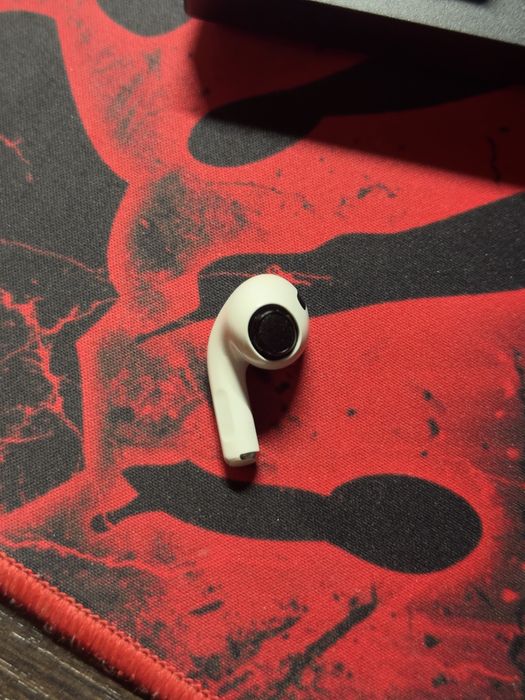 Навушник AirPods Pro 1 правий 2083 оригінал, ЧИТАЙТЕ ОПИС