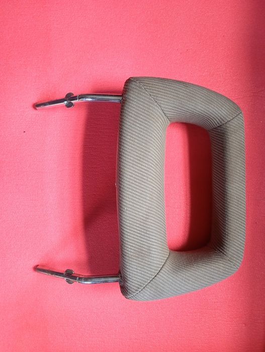 Підголовники продам