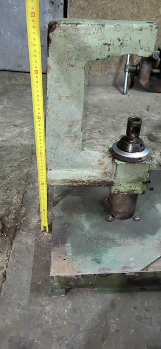 заклепочник колодок