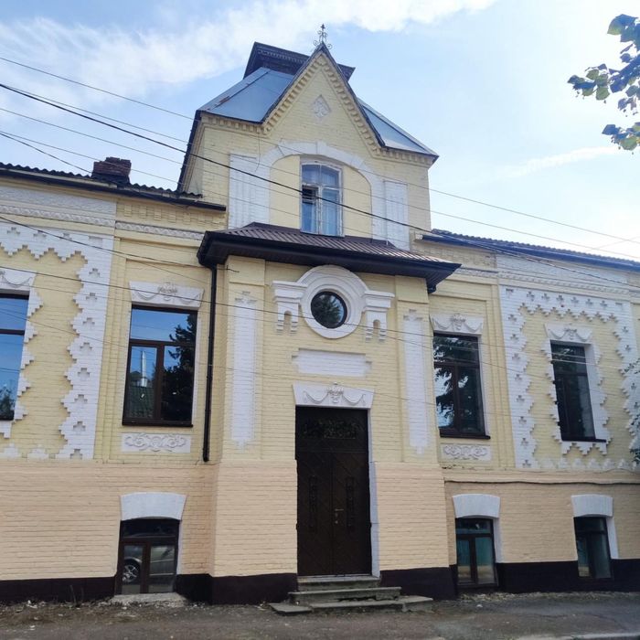 Прибуткова інвестиція в центрі Житомира: 215кв.м.