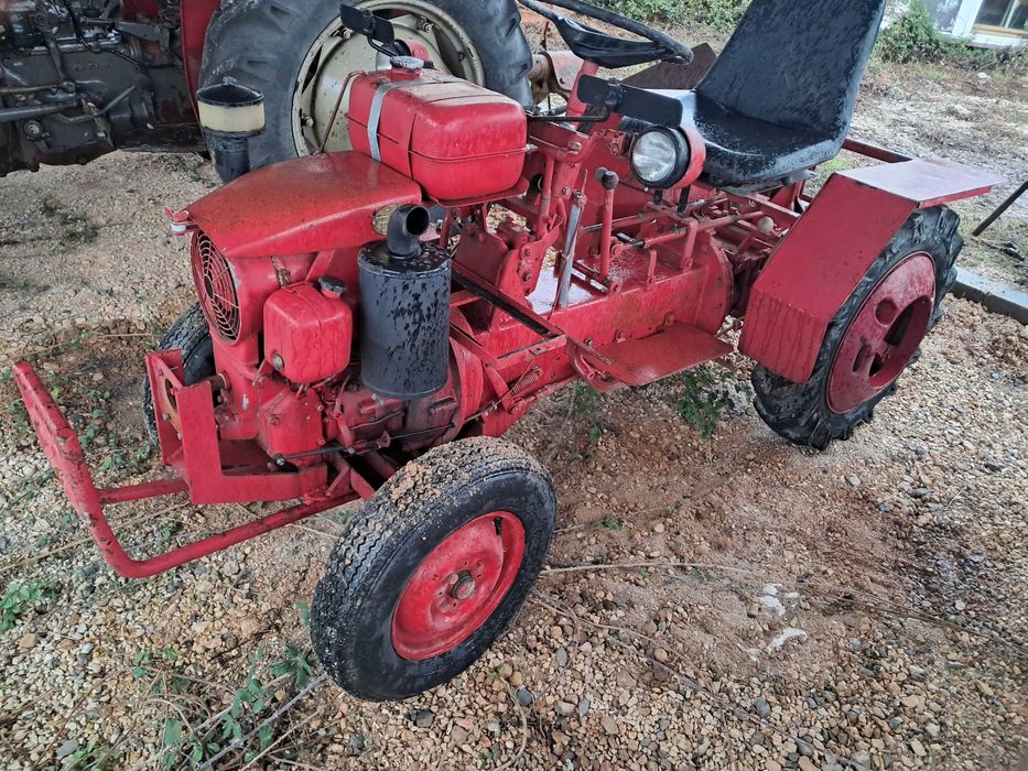 Trator Agrícola Agria , com Motor Hilo