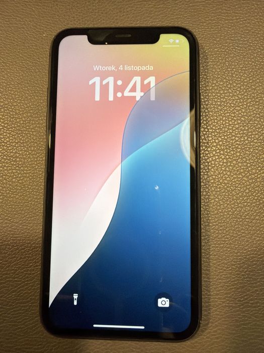 iPhone 11 Black 128 GB