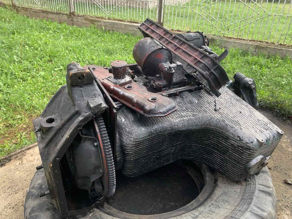 МТЗ 240 на запчастини