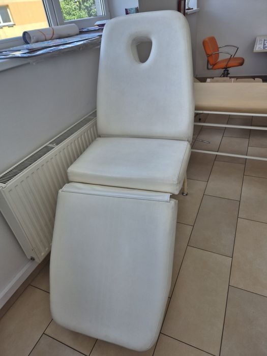 Leżanka kosmetyczna / lekarska, fotel kosmetyczny