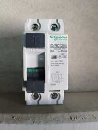 Дифавтомат Schneider electric 25A