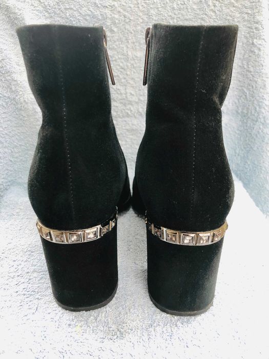 Замшеві жіночі черевики 37р.