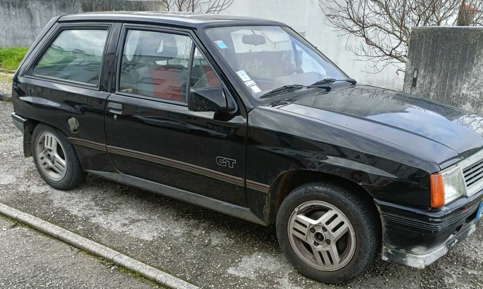 Opel Corsa A Clássico em potência