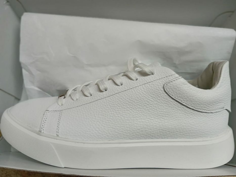 Чоловічі кросівки, 42-43 розмір