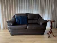 Sofa Castanho Sanci D’Italia + Mesa de Apoio