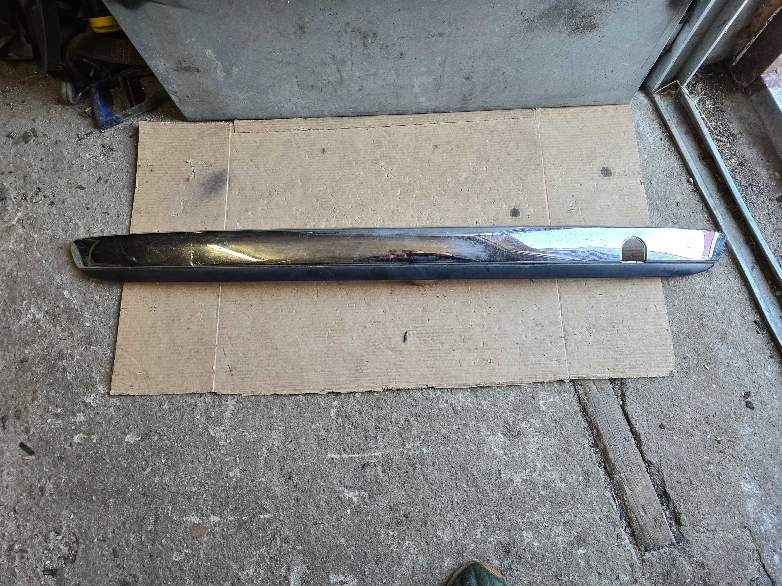 listwa chrom zderzaka tył Fiat 500