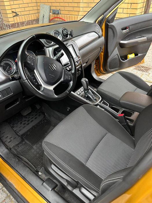 Suzuki Vitara-надійний та екомний автомобіль