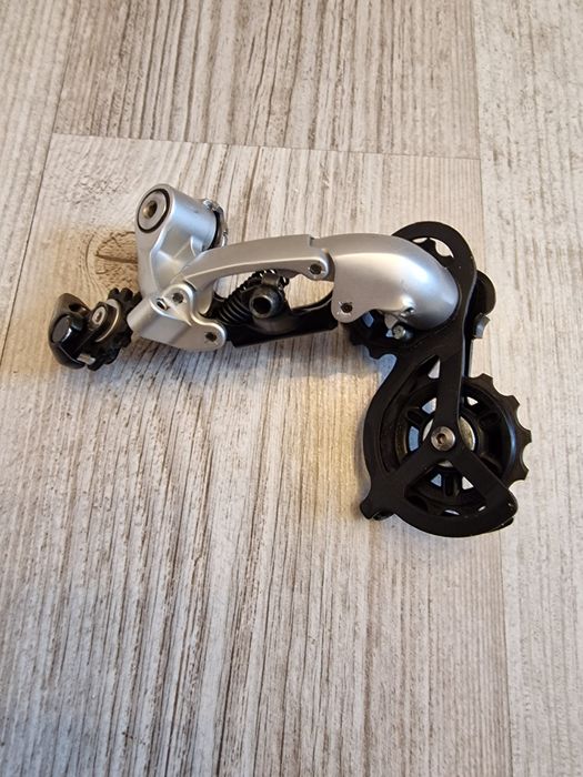 Przerzutka tylna Shimano Nexave RD-C531