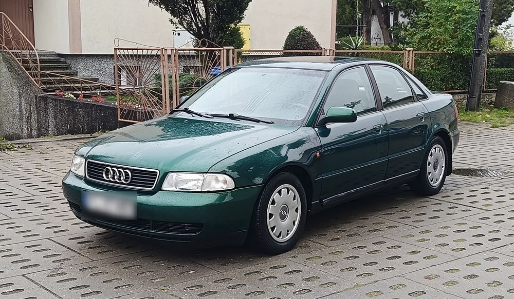 Audi A4 B5 1.8 benzyna sprawna klima