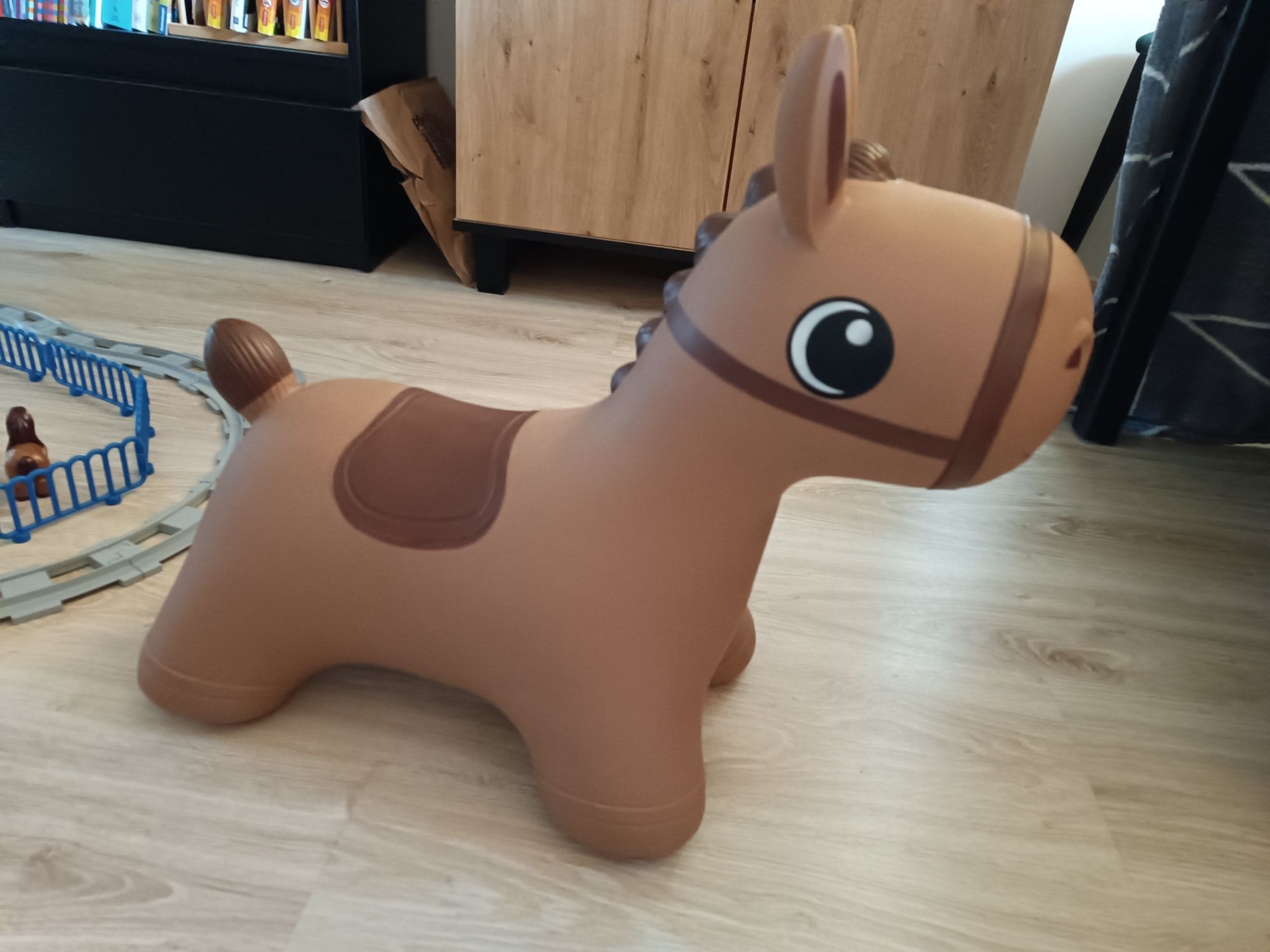 Skoczek Konik Hoppimals