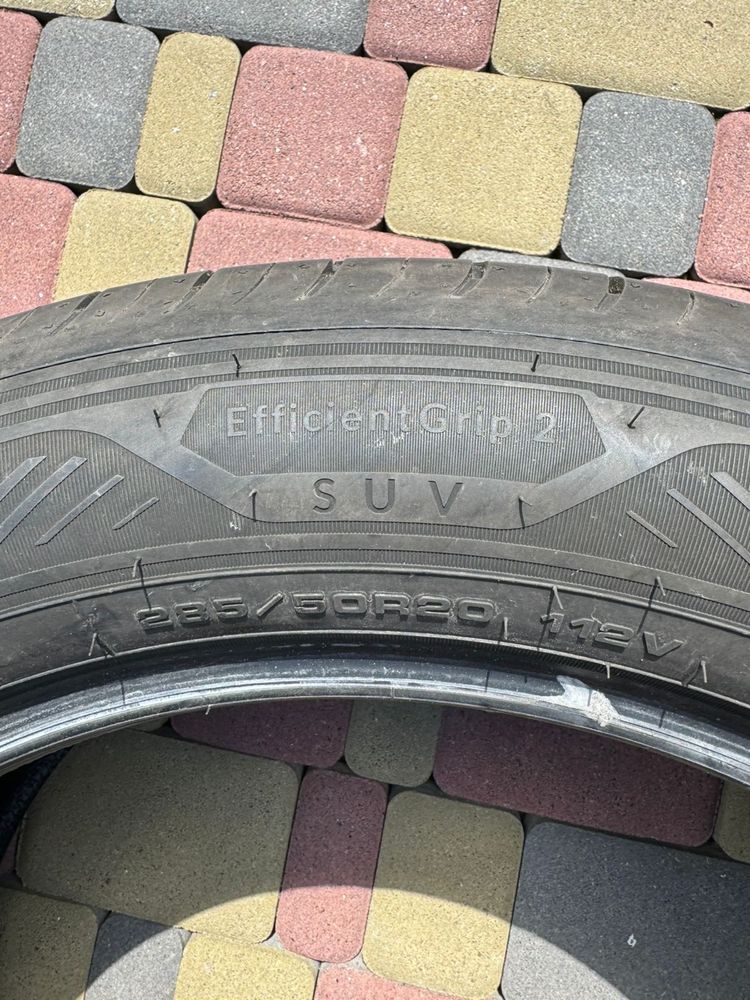 Goodyear efficient grip 2 suv 285/50/20