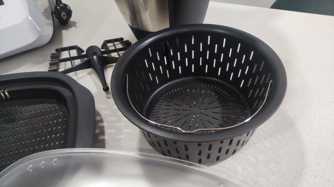 Robot monsieur cuisine Smart, como novo, garantia