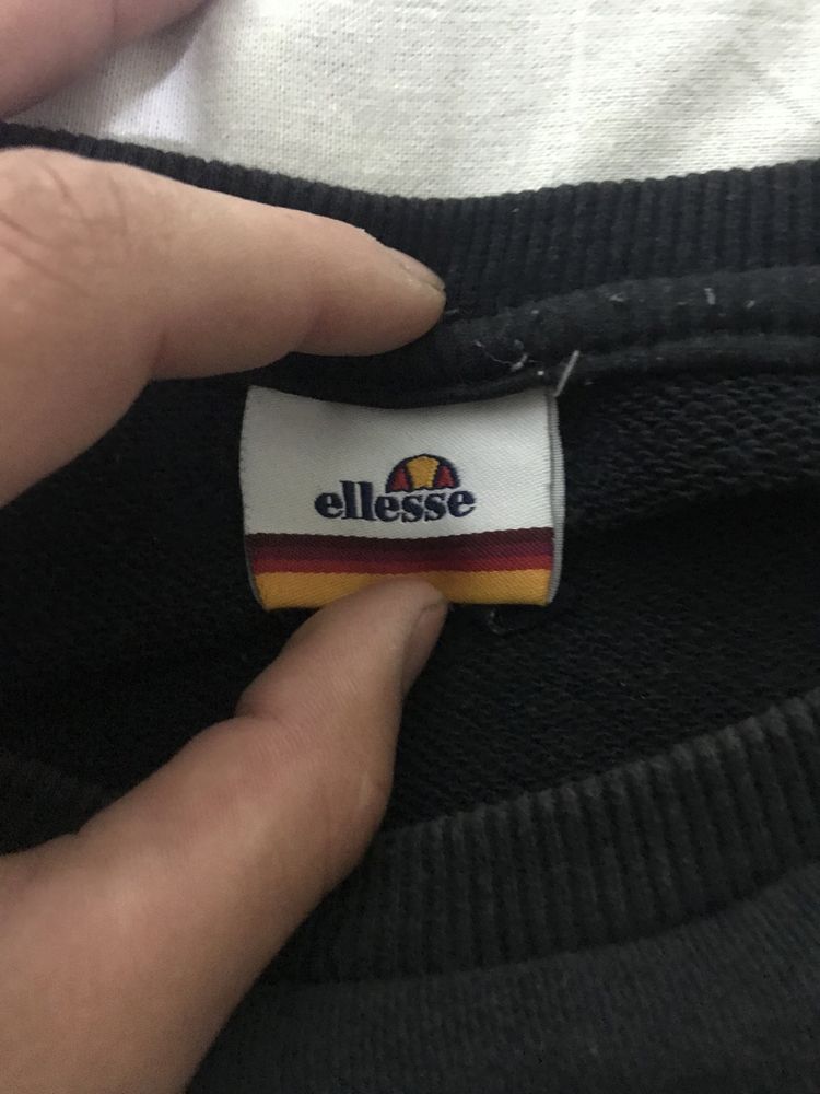 світ шот ellesse