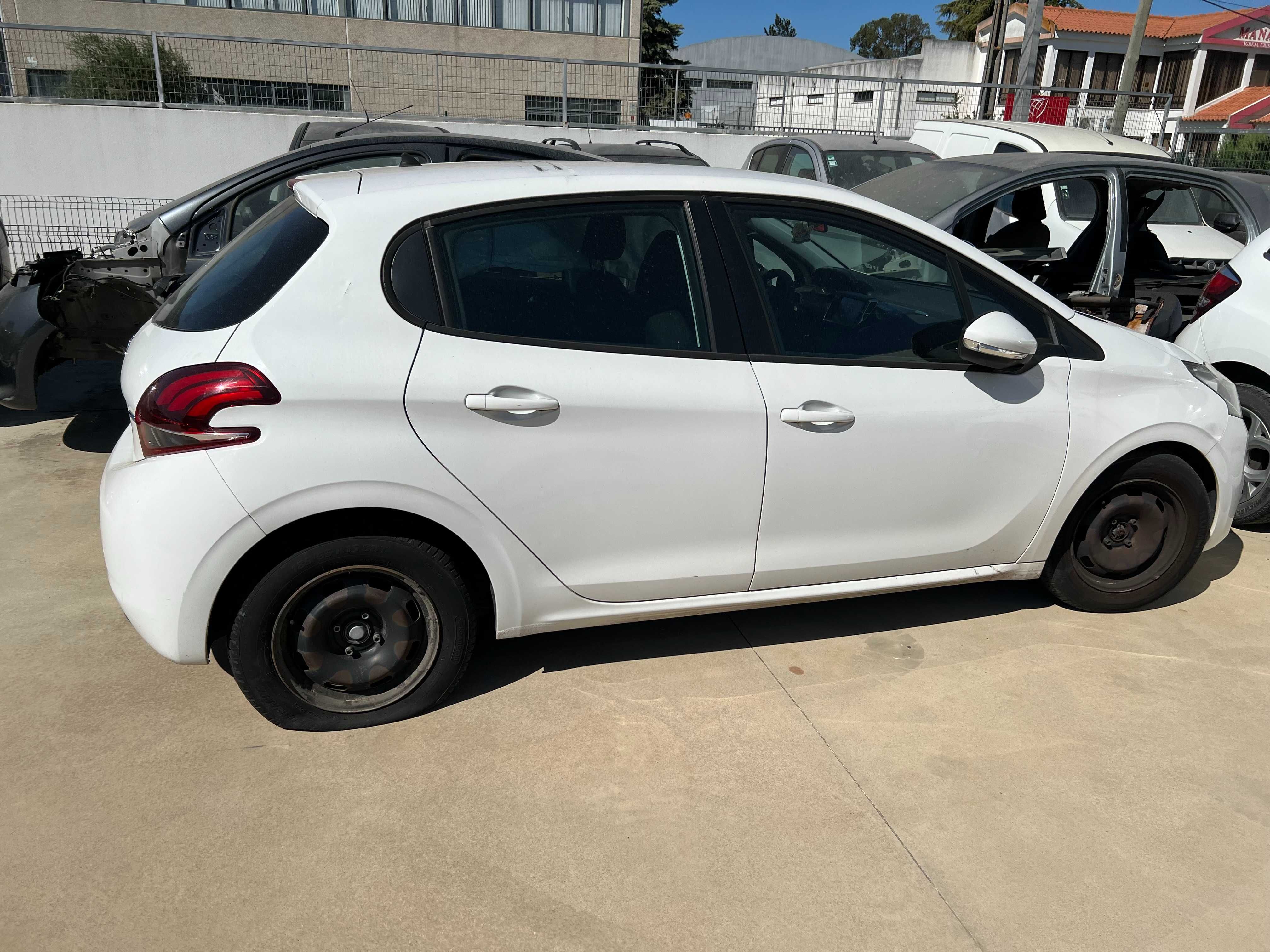 Peças Peugeot 208 Ano 2015 1.6 HDI