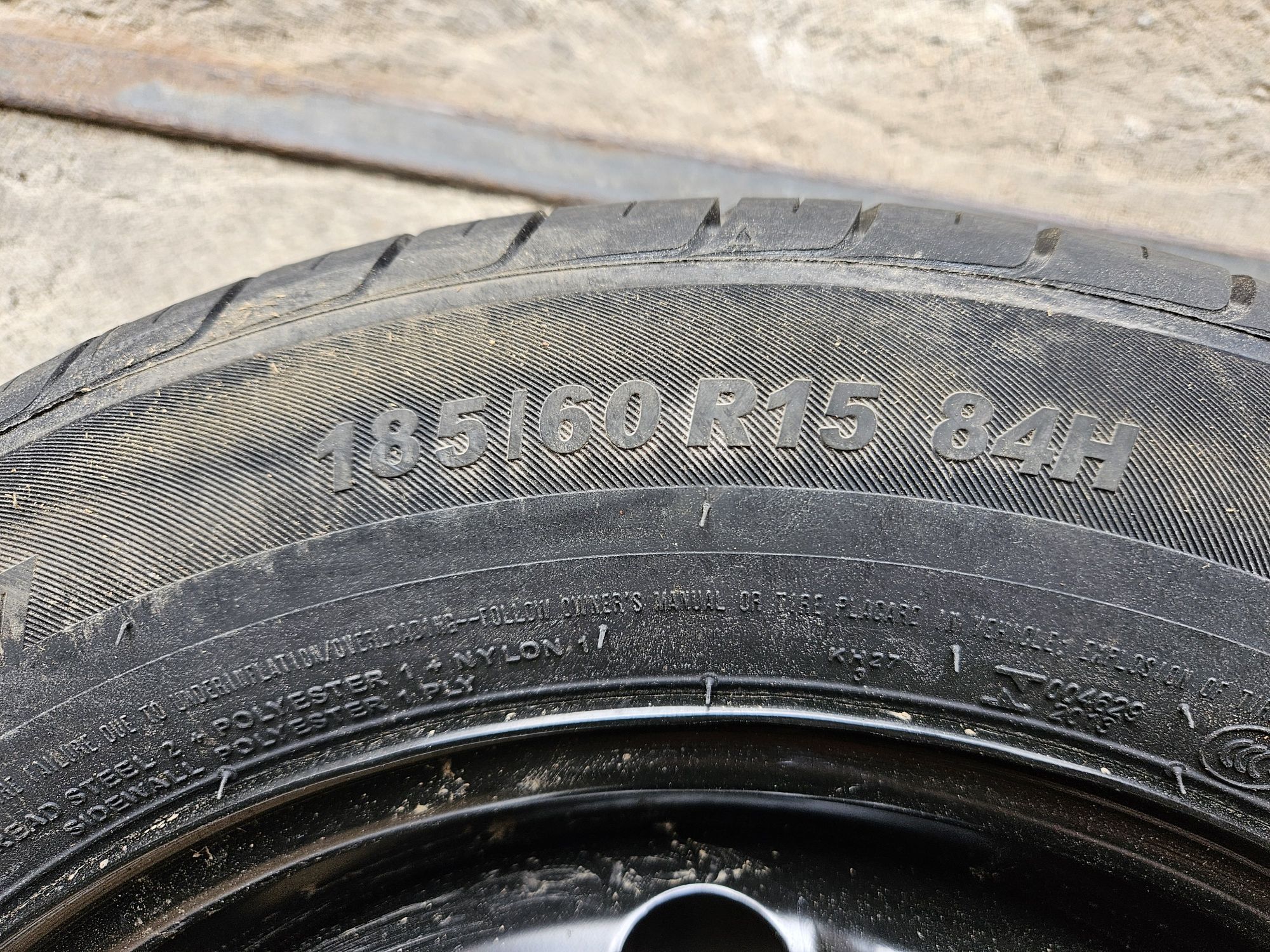 Opona + felga, Kumho 185/60 R15 84h nowa