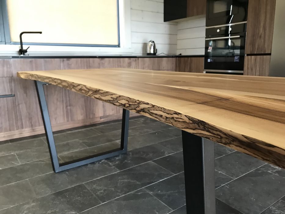 Кухонний стіл для кухні деревяний в Києві