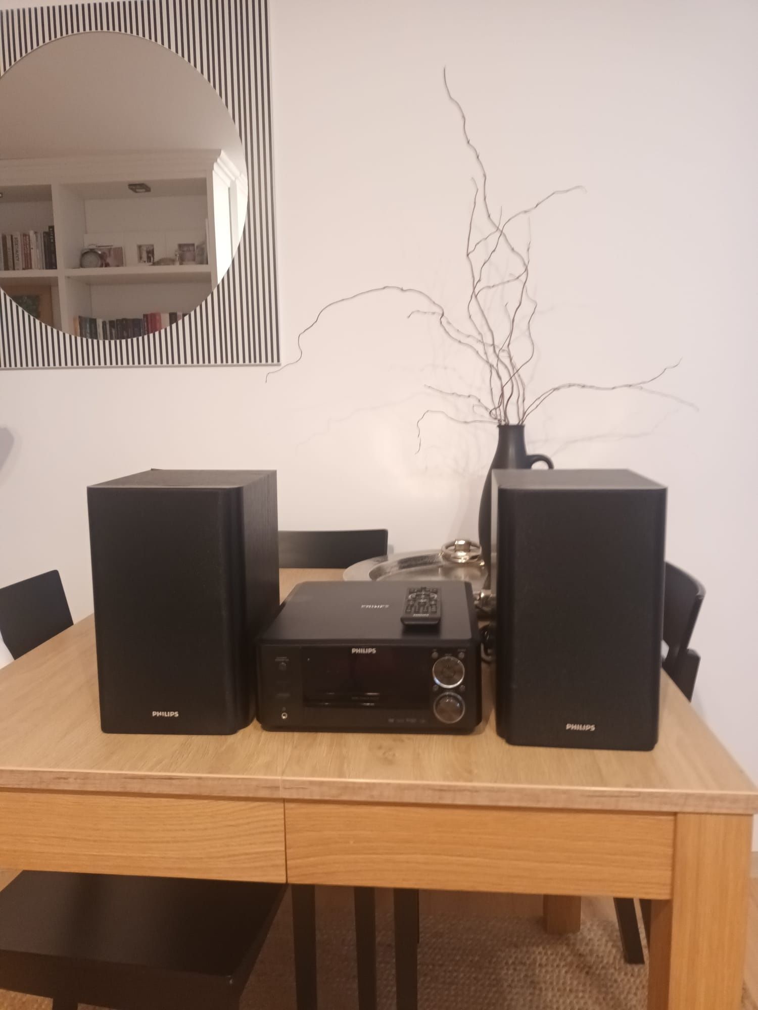 Sprzedam mini wieżę Philips
