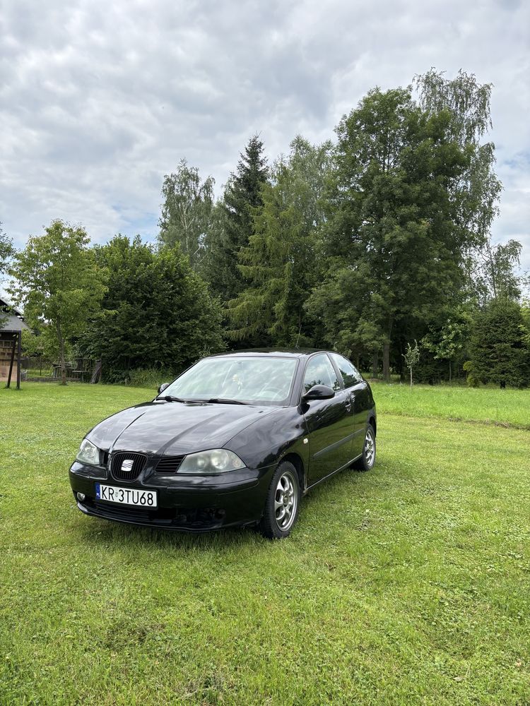 Seat ibiza czarny 2006