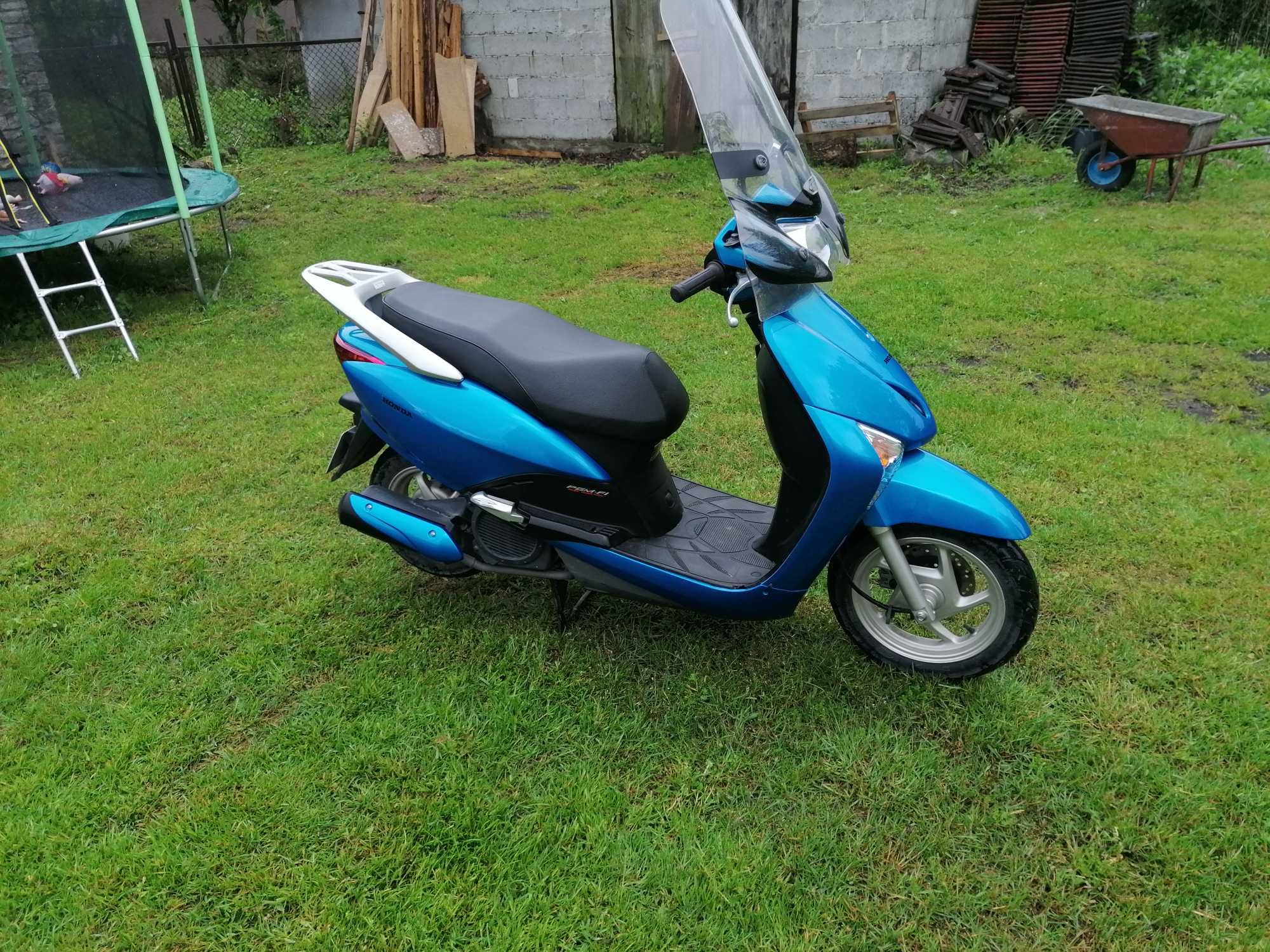 Honda lead 110 skuter