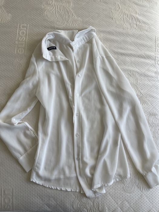Шифонова сорочки рубашка біло-молочного кольору