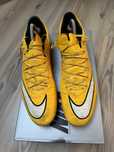 Nike mercurial vapor X