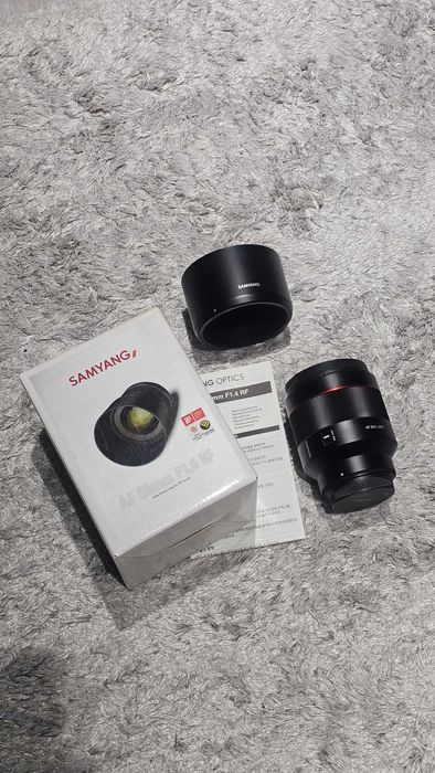 Samyang AF 85mm f/1.4 - Canon RF Fit