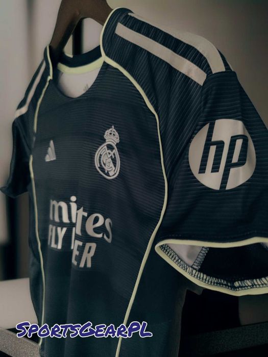 25/26 Kylian MBAPPE #10 Real Madryt CHAMPIONS LEAGUE Komplet Wyjazdowy
