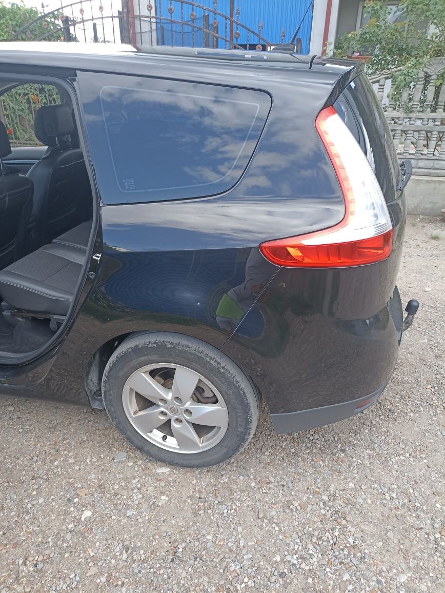 Продаж renault scenic