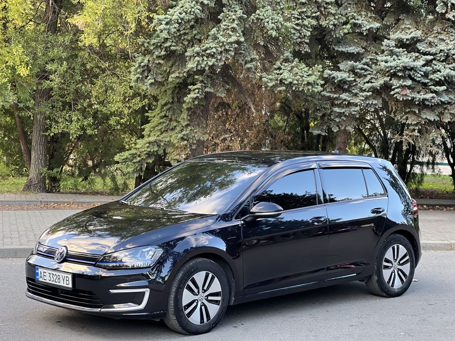 Volkswagen E-Golf 2014 Один владелец
