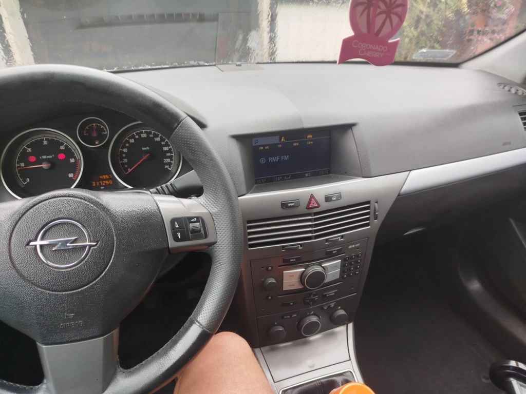 Opel Astra H 1.9