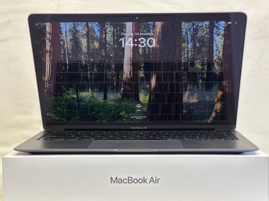 Macbook Air 13 (A2337) - 8/256 GB 2020 Chip M1, Space Grey, 98%батарея