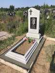 Пам'ятники з мармуровою крихти.Встановлення, реставрація,плитка.